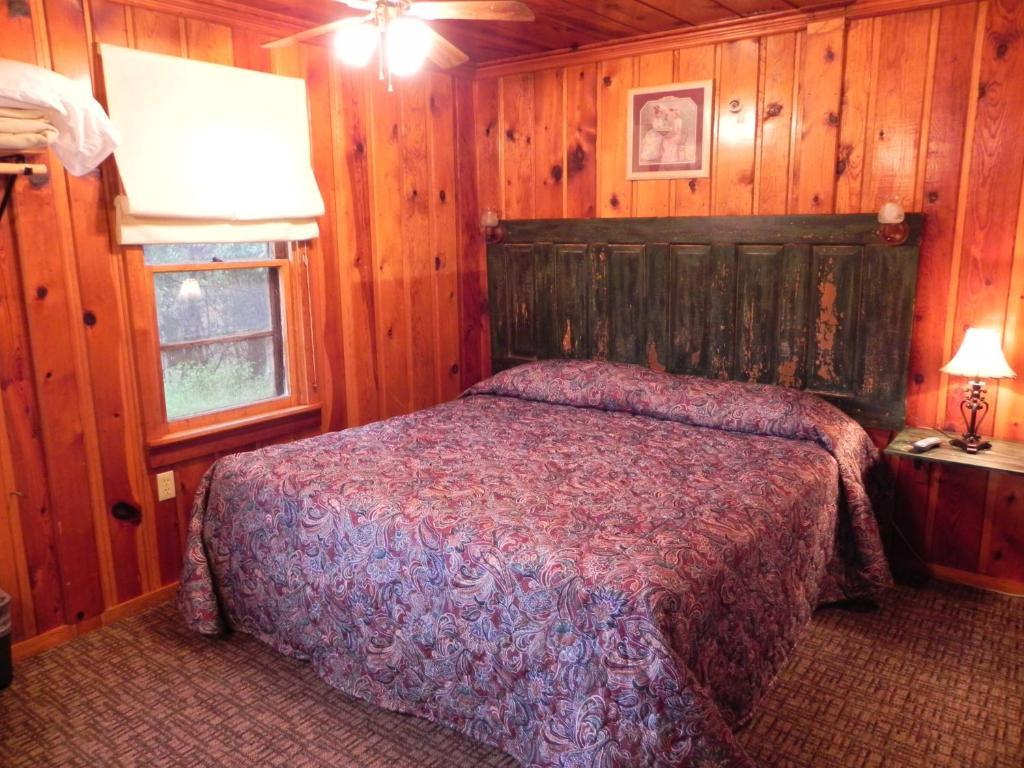 Apache Village Cabins Руідозо Номер фото