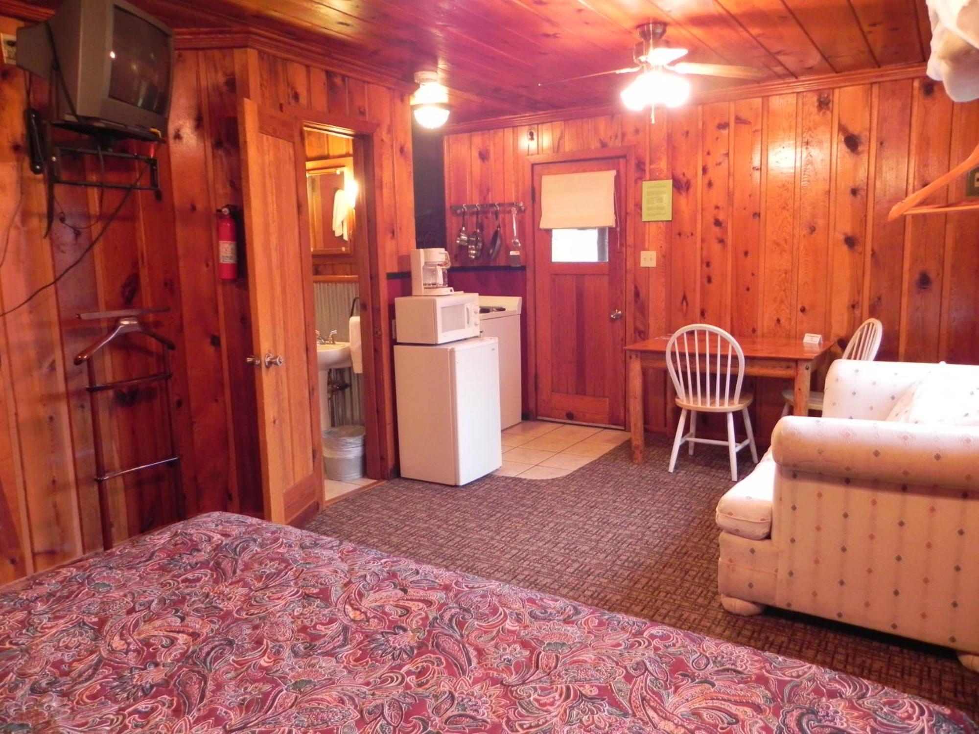 Apache Village Cabins Руідозо Екстер'єр фото