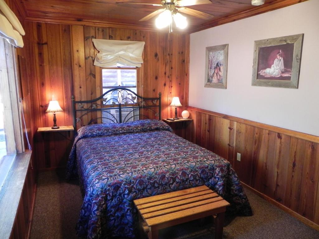 Apache Village Cabins Руідозо Номер фото
