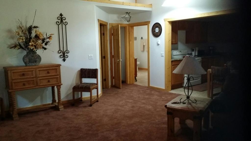Apache Village Cabins Руідозо Екстер'єр фото