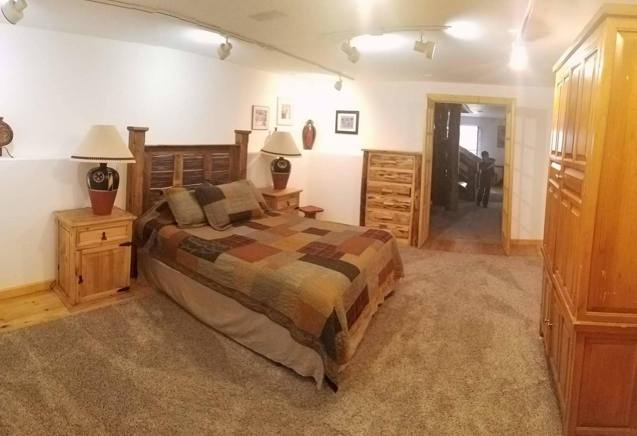 Apache Village Cabins Руідозо Номер фото